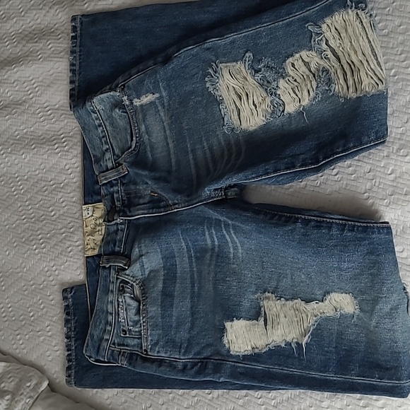 Free People Distressed jeans - Picture 4 of 4